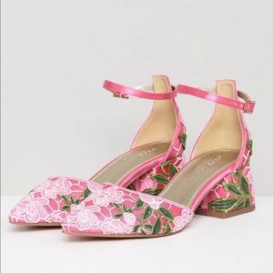 BRAND NEW ASOS Floral Lace Mid Heels